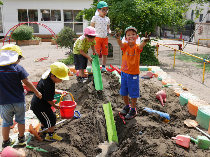 フラワー幼稚園