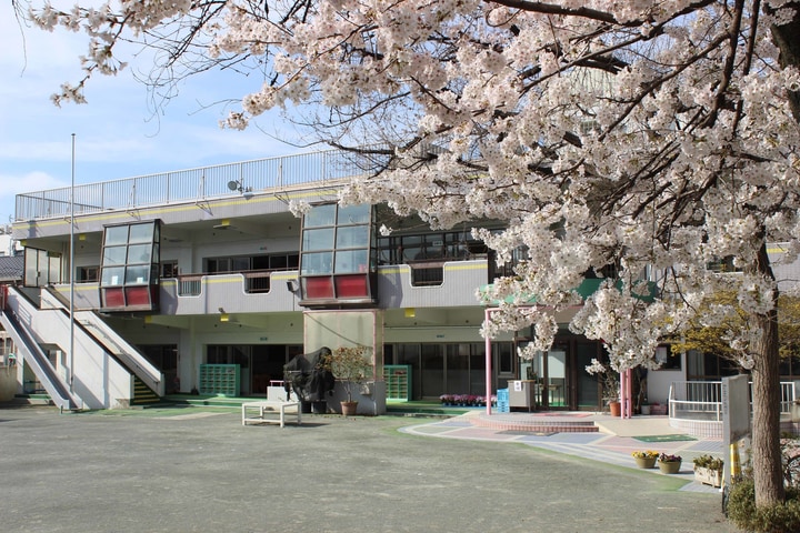 三鷹杉の子幼稚園